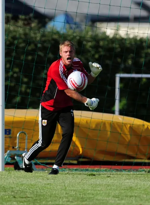 Framed Print : Dean Gerken: Focused Training with Bristol City FC - Preparing to Guard the Goal Framed Print : Dean Gerken: Focused Training with Bristol City FC - Preparing to Guard the Goal