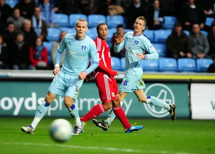 Framed Print : Deflected Goal: Nicky Maynard's Close Call for Bristol City vs Coventry City in Championship (26 / 12 / 2011) Framed Print : Deflected Goal: Nicky Maynard's Close Call for Bristol City vs Coventry City in Championship (26 / 12 / 2011)