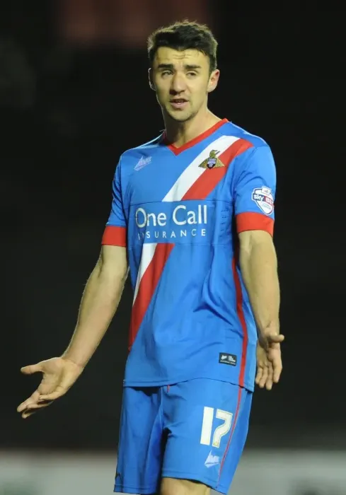 Framed Print : Dejected Enda Stevens After Bristol City's FA Cup Defeat to Doncaster Rovers