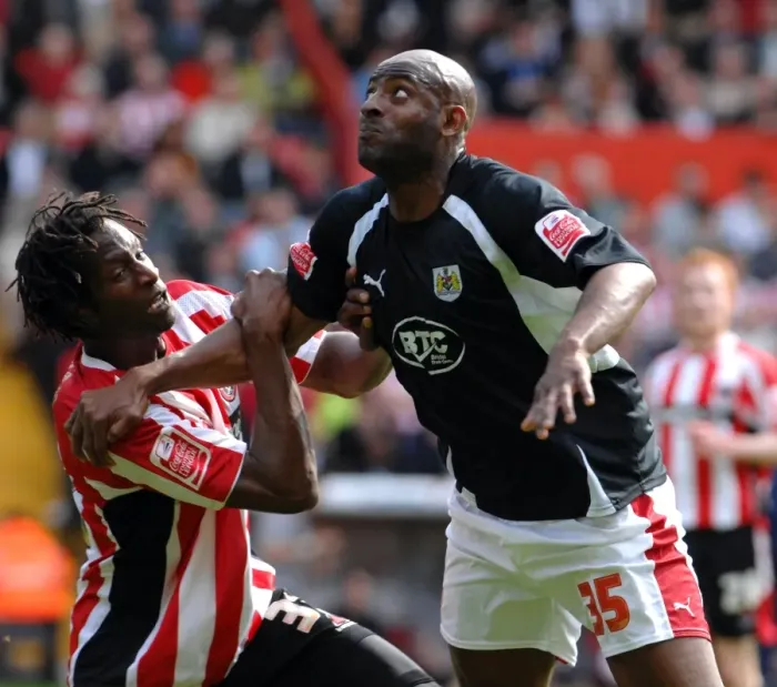 Framed Print : Dele Adebola in Action: Sheffield United vs. Bristol City Framed Print : Dele Adebola in Action: Sheffield United vs. Bristol City