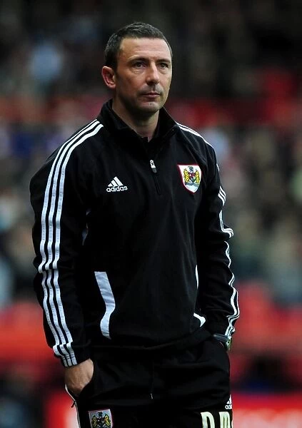 Derek McInnes: Bristol City Manager in Action Against Southampton
