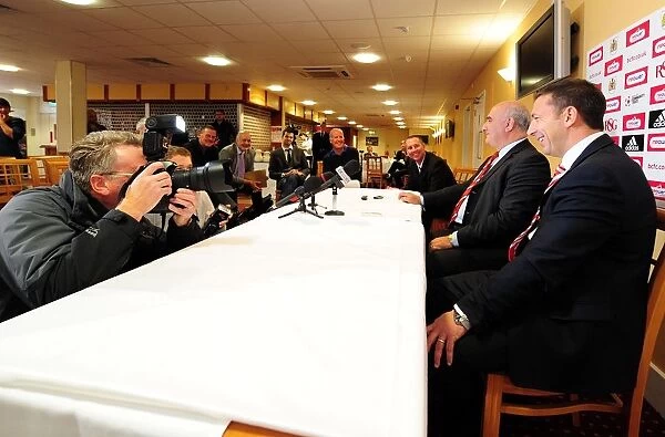 Derek McInnes Holds First Press Conference as New Bristol City Manager (October 2011, Championship)