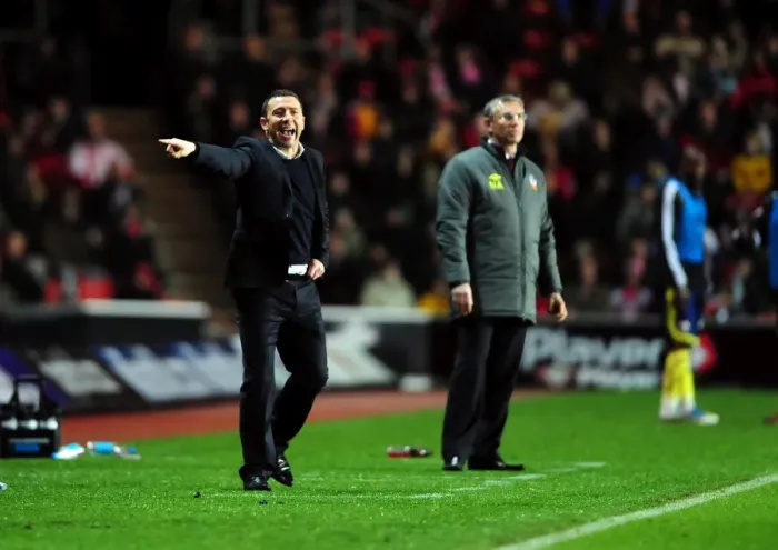 Framed Print : Derek McInnes Leads Bristol City Against Southampton in Championship Clash - 30 / 12 / 2011 (Editorial Use Only)
