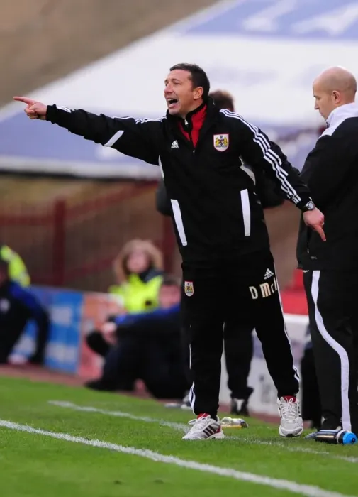 Framed Print : Derek McInnes Rallies Bristol City at Barnsley Championship Match, October 2011 Framed Print : Derek McInnes Rallies Bristol City at Barnsley Championship Match, October 2011