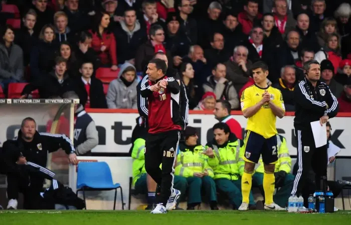 Framed Print : Derek McInnes Urges Referees for More Time: Nottingham Forest vs. Bristol City, 07-04-2012 Framed Print : Derek McInnes Urges Referees for More Time: Nottingham Forest vs. Bristol City, 07-04-2012