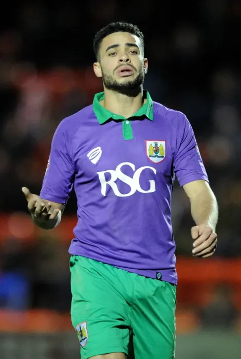 Framed Print : Derrick Williams of Bristol City in Action Against Leyton Orient at Brisbane Road, 03.03.2015