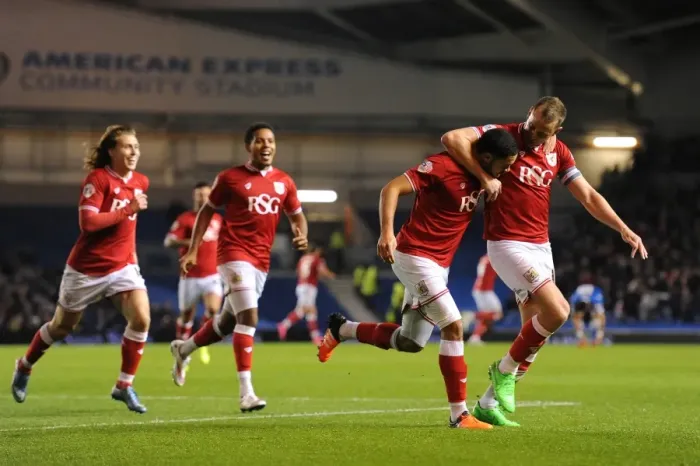 Framed Print : Derrick Williams Scores and Celebrates for Bristol City at Brighton's American Express Community Stadium, 2015