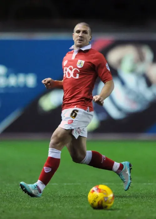 Framed Print : Determined Adam El-Abd Leads Bristol City in Johnstone's Paint Trophy Showdown Against AFC Wimbledon Framed Print : Determined Adam El-Abd Leads Bristol City in Johnstone's Paint Trophy Showdown Against AFC Wimbledon