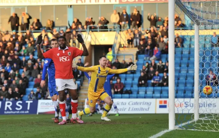 Framed Print : Disallowed Goal: Jay Emmanuel-Thomas for Bristol City vs Gillingham (December 28, 2014) Framed Print : Disallowed Goal: Jay Emmanuel-Thomas for Bristol City vs Gillingham (December 28, 2014)