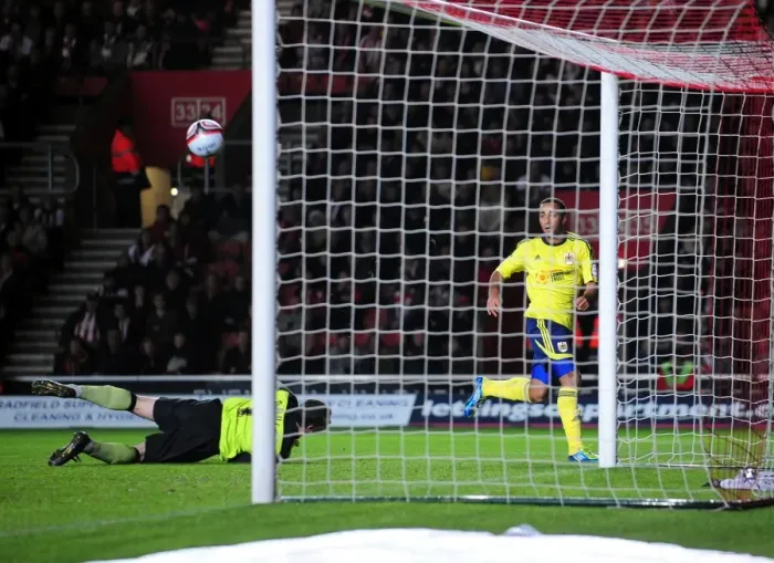Framed Print : Disallowed Goal: Nicky Maynard (Bristol City) vs. Southampton (Championship, 30 / 12 / 2011)