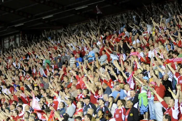 Framed Print : The Dramatic 07-08 Play-Off Showdown: Bristol City vs. Crystal Palace