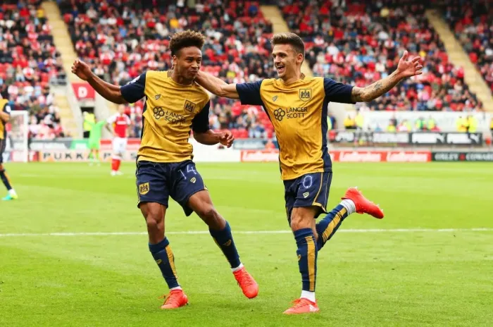 Framed Print : Dramatic Equalizer: Bobby Reid Scores Late for Bristol City against Rotherham United in Sky Bet Championship (September 10, 2016) Framed Print : Dramatic Equalizer: Bobby Reid Scores Late for Bristol City against Rotherham United in Sky Bet Championship (September 10, 2016)