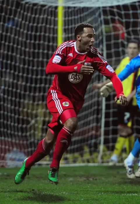Framed Print : Dramatic Equalizer: Nicky Maynard's Thrilling Goal for Bristol City in the Championship (22 / 02 / 2011 - Watford vs. Bristol City) Framed Print : Dramatic Equalizer: Nicky Maynard's Thrilling Goal for Bristol City in the Championship (22 / 02 / 2011 - Watford vs. Bristol City)