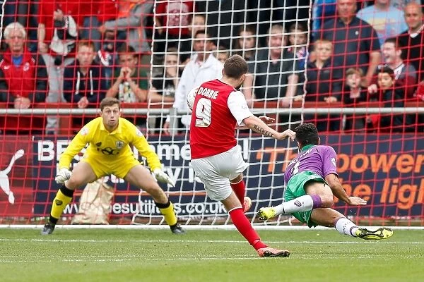 Dramatic Equalizer: Stephen Dobbie Scores Three-Goal Comeback for Fleetwood Town Against Bristol City