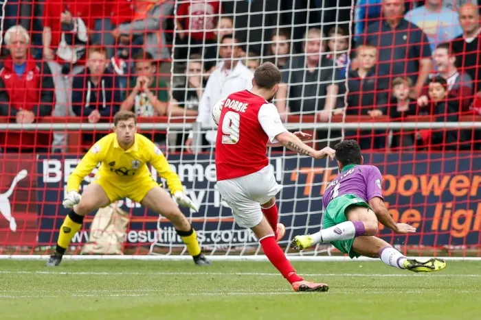 Framed Print : Dramatic Equalizer: Stephen Dobbie Scores Three-Goal Comeback for Fleetwood Town Against Bristol City