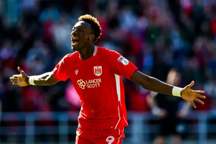 Framed Print : Dramatic Equalizer: Tammy Abraham Scores Late for Bristol City against Barnsley Framed Print : Dramatic Equalizer: Tammy Abraham Scores Late for Bristol City against Barnsley