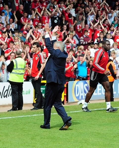 Emotional Farewell: Steve Lansdown Bids Adieu as Bristol City FC Chairman (Bristol City v Hull City, 07-05-2011)