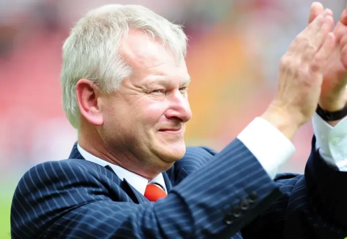 Framed Print : Emotional Farewell: Steve Lansdown Bids Adieu as Bristol City FC Chairman (May 7, 2011)