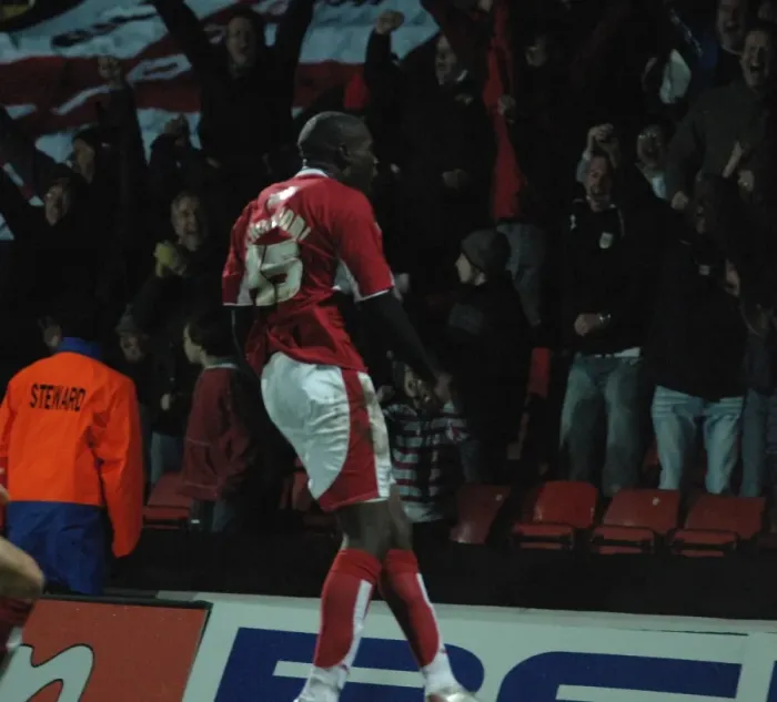 Framed Print : Enoch Showunmi in Action: Watford vs. Bristol City