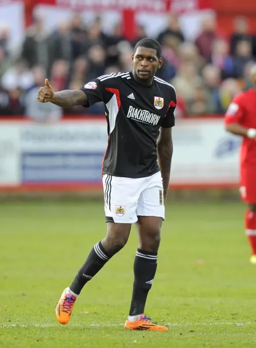 Framed Print : Euphoria Unleashed: Jay Emmanuel-Thomas's FA Cup Goal Celebration for Bristol City