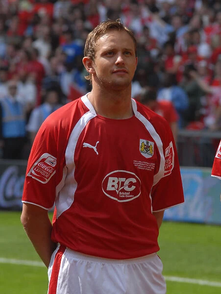 Euphoria Unleashed: Lee Trundle's Thrilling Championship Promotion Moment (Bristol City Play-Off Final)