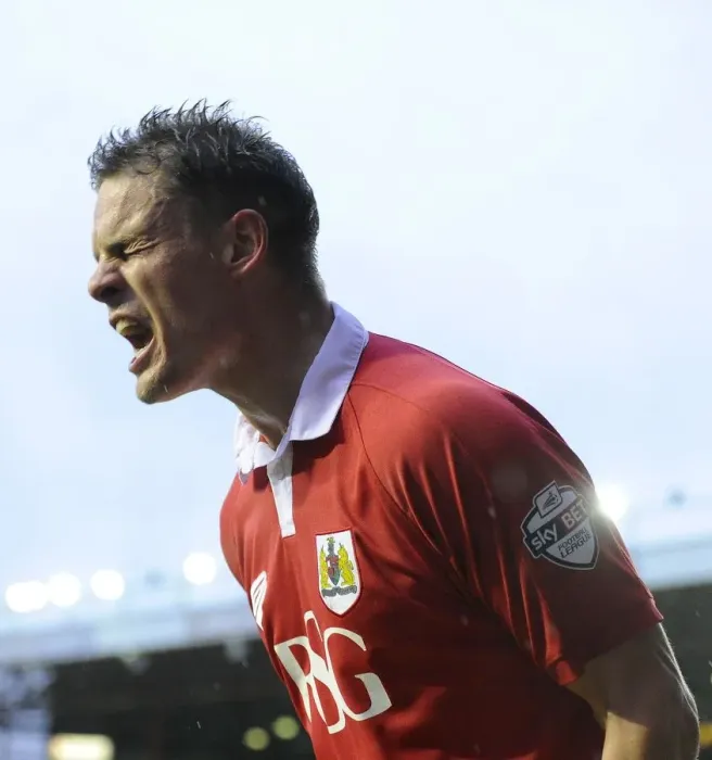 Framed Print : Euphoria Unleashed: Matt Smith's Thrilling Goal Celebration for Bristol City against Yeovil Town Framed Print : Euphoria Unleashed: Matt Smith's Thrilling Goal Celebration for Bristol City against Yeovil Town
