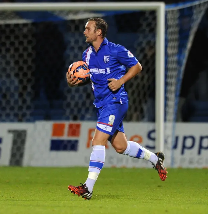 Framed Print : Exultant Kedwell Scores Dramatic FA Cup Goal for Gillingham Against Bristol City Framed Print : Exultant Kedwell Scores Dramatic FA Cup Goal for Gillingham Against Bristol City