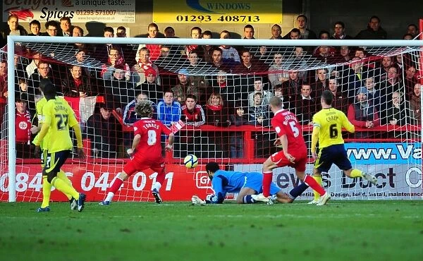 FA Cup: Dramatic Moment as Josh Simpson Hits the Post for Crawley Town against Bristol City - 07 / 01 / 2012