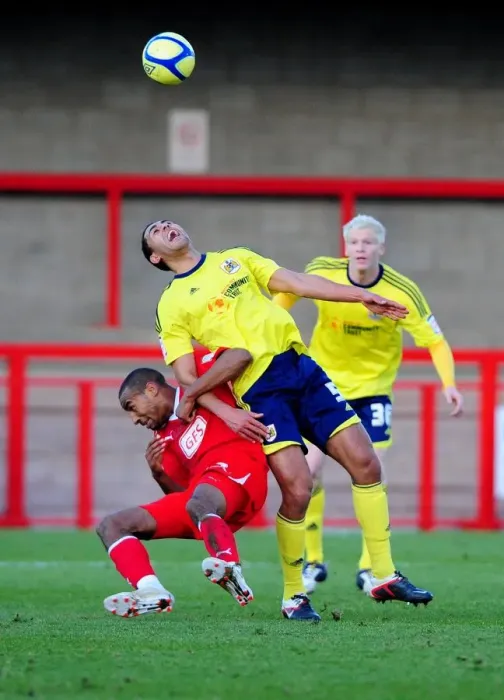Framed Print : FA Cup: Nyatanga Fouled by Barnett - Crawley Town vs. Bristol City (07.01.2012)