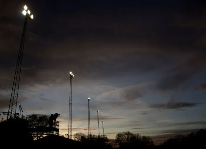 Framed Print : FA Cup Second Round: Sunset at The Lamb Ground - Tamworth vs. Bristol City - ITV Cameraman and Floodlights