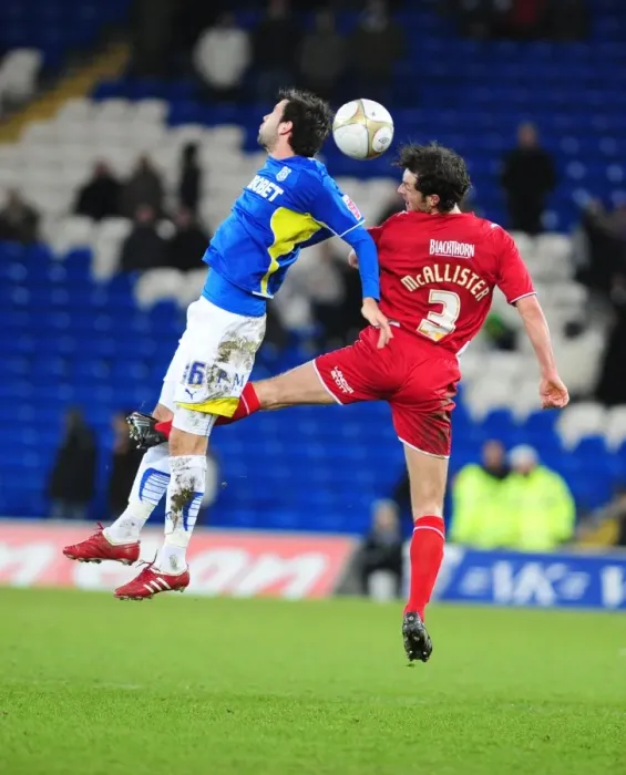 Framed Print : FA Cup Showdown: Cardiff City vs. Bristol City, Season 09-10 Framed Print : FA Cup Showdown: Cardiff City vs. Bristol City, Season 09-10