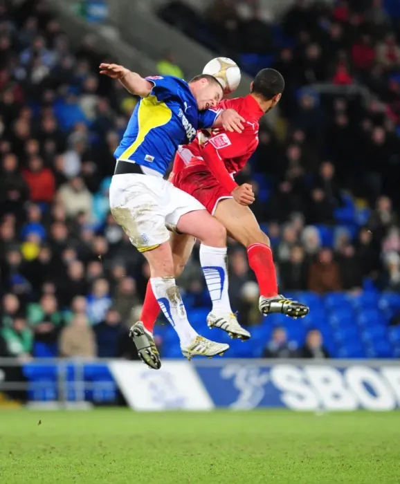 Framed Print : FA Cup Showdown: Cardiff City vs. Bristol City, Season 09-10 Framed Print : FA Cup Showdown: Cardiff City vs. Bristol City, Season 09-10