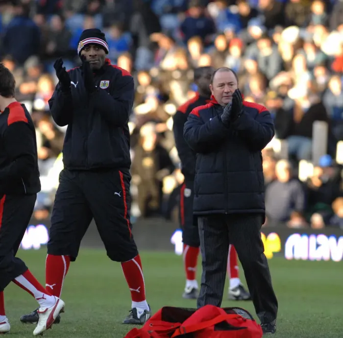 Framed Print : FA Cup Showdown: Portsmouth vs. Bristol City, Season 08-09