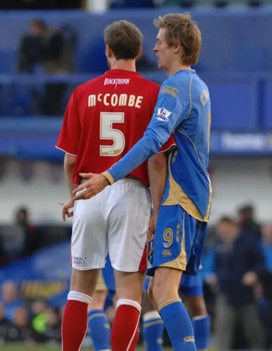 Framed Print : FA Cup Showdown: Portsmouth vs. Bristol City, Season 08-09