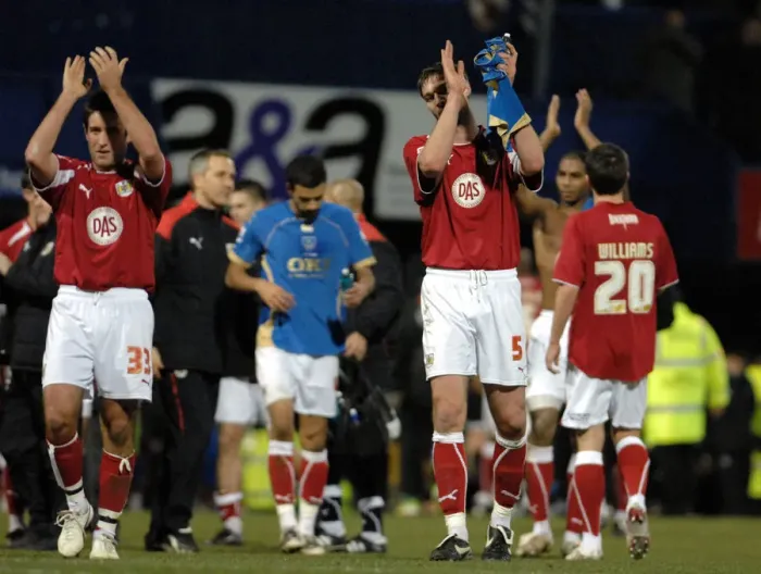 Framed Print : FA Cup Showdown: Portsmouth vs. Bristol City, Season 08-09 Framed Print : FA Cup Showdown: Portsmouth vs. Bristol City, Season 08-09