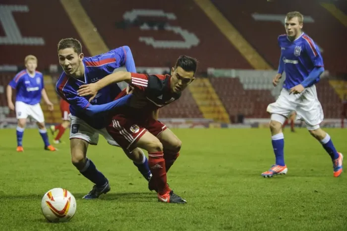 Framed Print : FA Youth Cup: Miles John of Bristol City U18s in Action Against Ipswich Town U18 Framed Print : FA Youth Cup: Miles John of Bristol City U18s in Action Against Ipswich Town U18