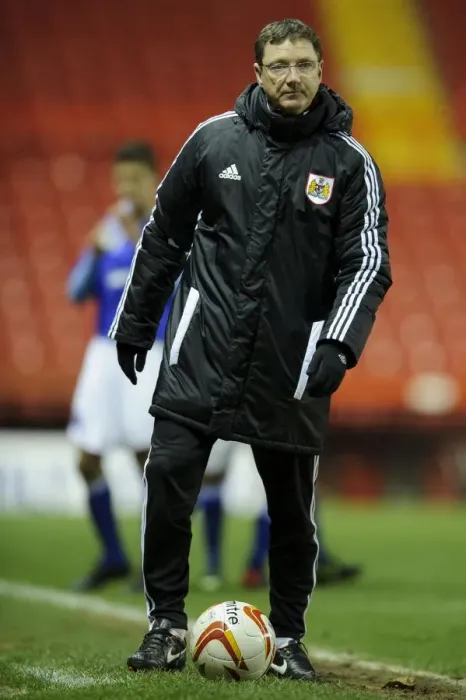 Framed Print : FA Youth Cup: Willie McStay Observes Bristol City U18 vs Ipswich Town U18 at Ashton Gate Stadium