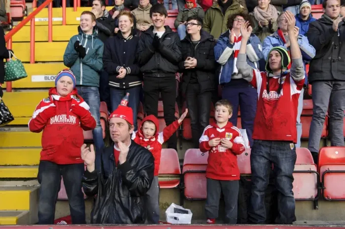 Framed Print : Fans Filling the Stands: Bristol City vs Stevenage, Ashton Gate, 2013