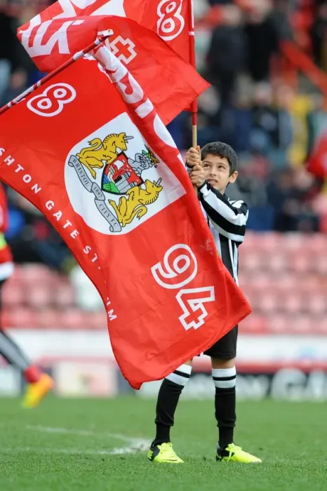 Framed Print : Flag Bearer at Ashton Gate: Bristol City vs Tranmere Rovers, Sky Bet League One Football Match (15 / 02 / 2014) Framed Print : Flag Bearer at Ashton Gate: Bristol City vs Tranmere Rovers, Sky Bet League One Football Match (15 / 02 / 2014)
