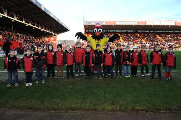 Framed Print : Flagbearers in Action: Bristol City vs Walsall, Sky Bet League One (December 2013)