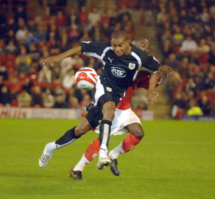 Framed Print : A Football Rivalry: Barnsley vs. Bristol City - Season 07-08 Framed Print : A Football Rivalry: Barnsley vs. Bristol City - Season 07-08