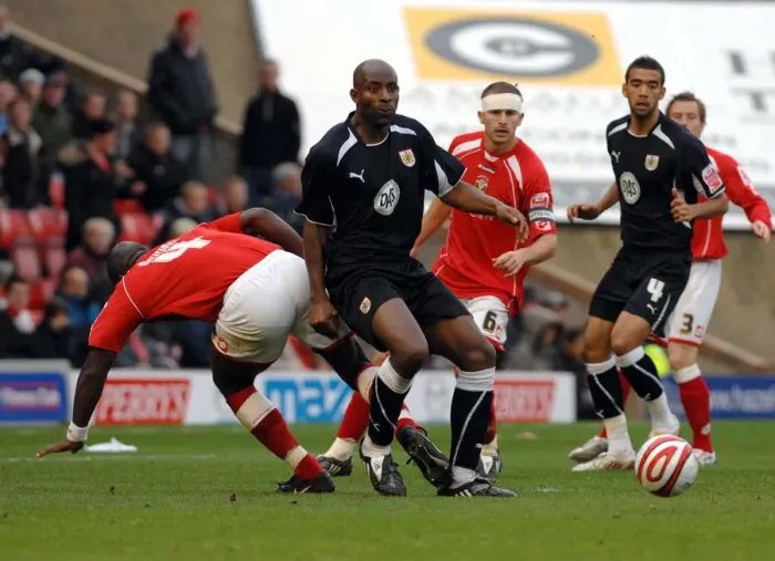 Framed Print : A Football Rivalry: Barnsley vs. Bristol City - Season 08-09 Framed Print : A Football Rivalry: Barnsley vs. Bristol City - Season 08-09