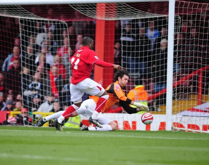Framed Print : A Football Rivalry: Bristol City vs Barnsley - Season 08-09