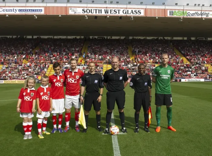 Framed Print : Football Rivalry: Bristol City vs Scunthorpe United at Ashton Gate, September 2014 - A Clash of Colors in Sky Bet League One