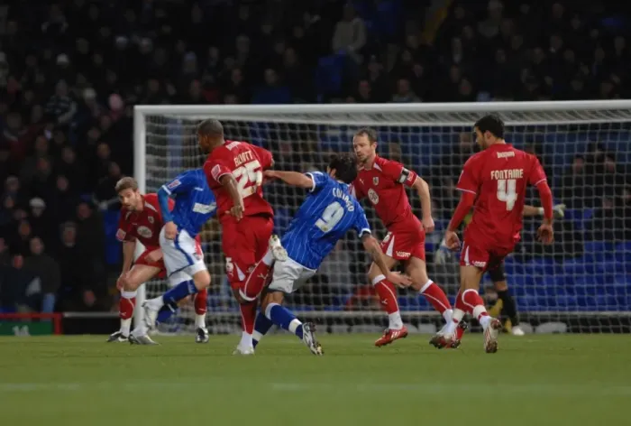 Framed Print : Football Rivalry: Clash of Champions - Bristol City vs Ipswich Town (Season 08-09) Framed Print : Football Rivalry: Clash of Champions - Bristol City vs Ipswich Town (Season 08-09)