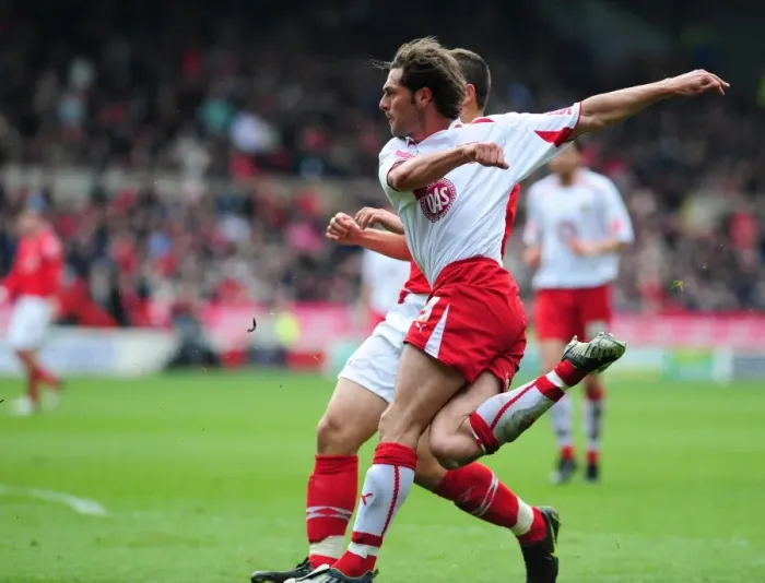 Framed Print : A Football Rivalry: Clash of Championship Titans (Season 08-09) - Nottingham Forest vs. Bristol City