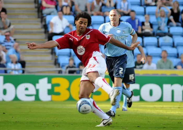 Framed Print : Football Rivalry: Clash of the Cities - Bristol City vs Coventry City (Season 09-10)