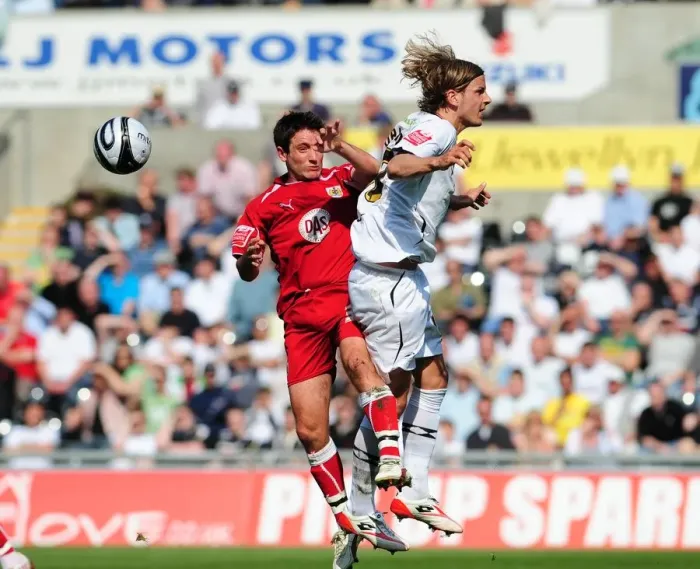 Framed Print : A Football Rivalry: Swansea vs. Bristol City - Season 08-09: The Battle on the Field Framed Print : A Football Rivalry: Swansea vs. Bristol City - Season 08-09: The Battle on the Field