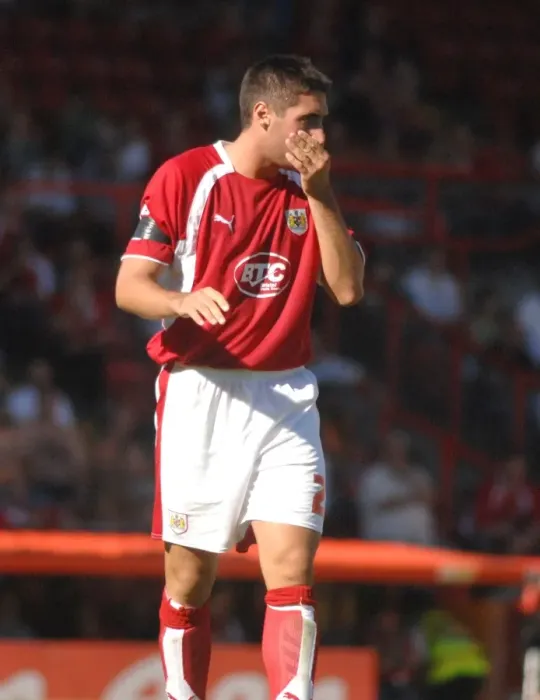 Framed Print : A Footballing Dilemma: Bradley Orr Returns to Assemble Against His Former Team - Bristol City vs Scunthorpe United Framed Print : A Footballing Dilemma: Bradley Orr Returns to Assemble Against His Former Team - Bristol City vs Scunthorpe United