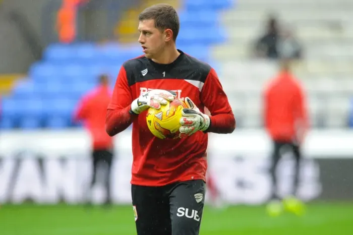 Framed Print : Frank Fielding of Bristol City in Action Against Bolton Wanderers, 07-11-2015 Framed Print : Frank Fielding of Bristol City in Action Against Bolton Wanderers, 07-11-2015
